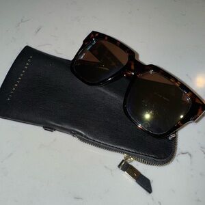 Quay Dive In Oversized Sunglasses